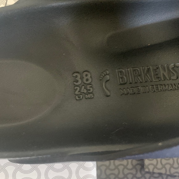 Birkenstock Black Unisex Big Buckle Eva Sandals with Dual Straps. - Picture 3 of 6